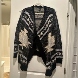 BCBGMAXAZRIA Cardigan Sweater with Silver Metallic detail